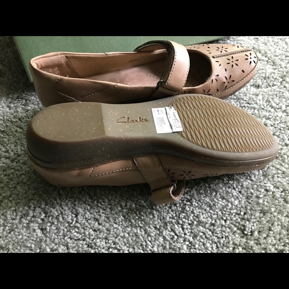 Flats - Picture 5 of 5